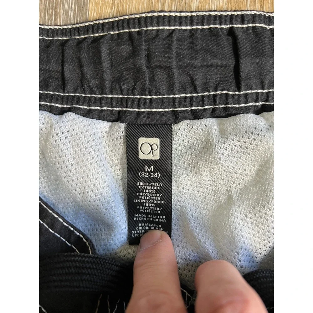 OP Board Shorts Mens Medium Multi Color Excellent Rainbow Stripe Swim Trunks